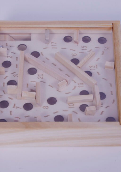 Wooden brain concentration ball game -square model