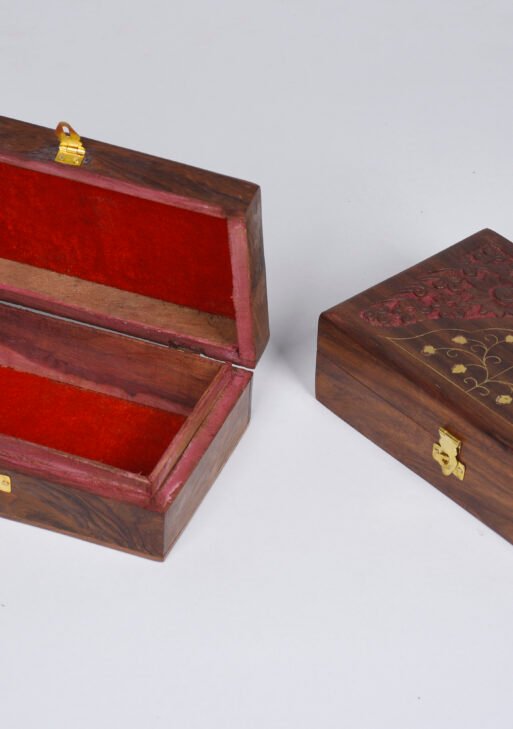 Wooden medium jewel box
