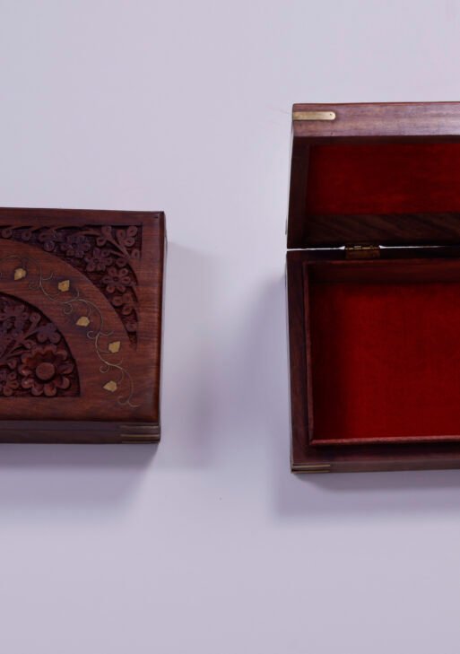 Wooden mega size jewel box