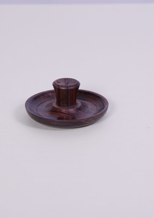 Wooden oothupatthi stand