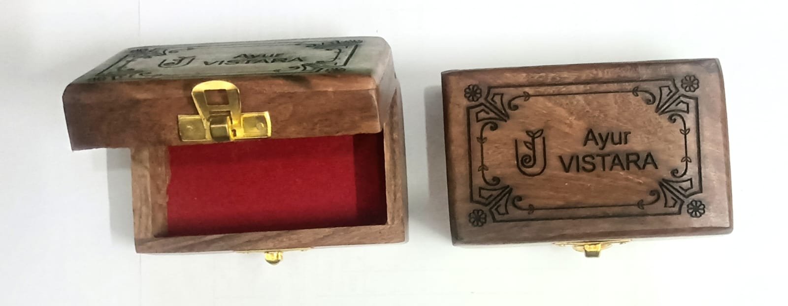 Wooden mini jewel box
