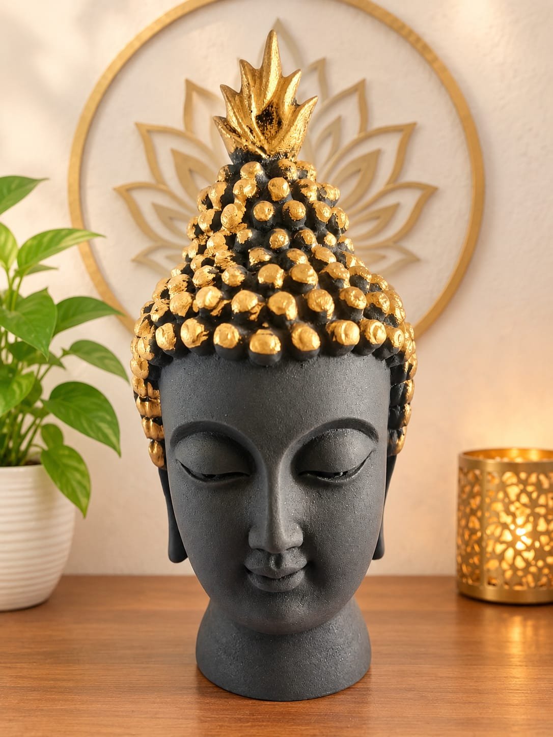 Buddha Gold Statue
