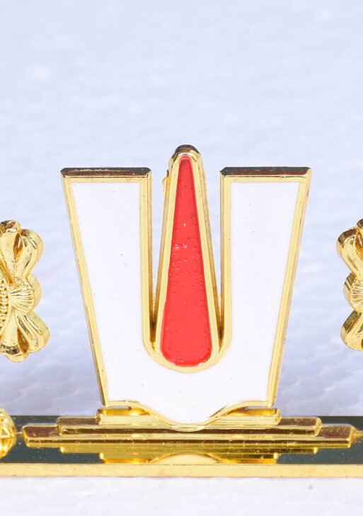 METAL PERUMAL NAMAM STATUE